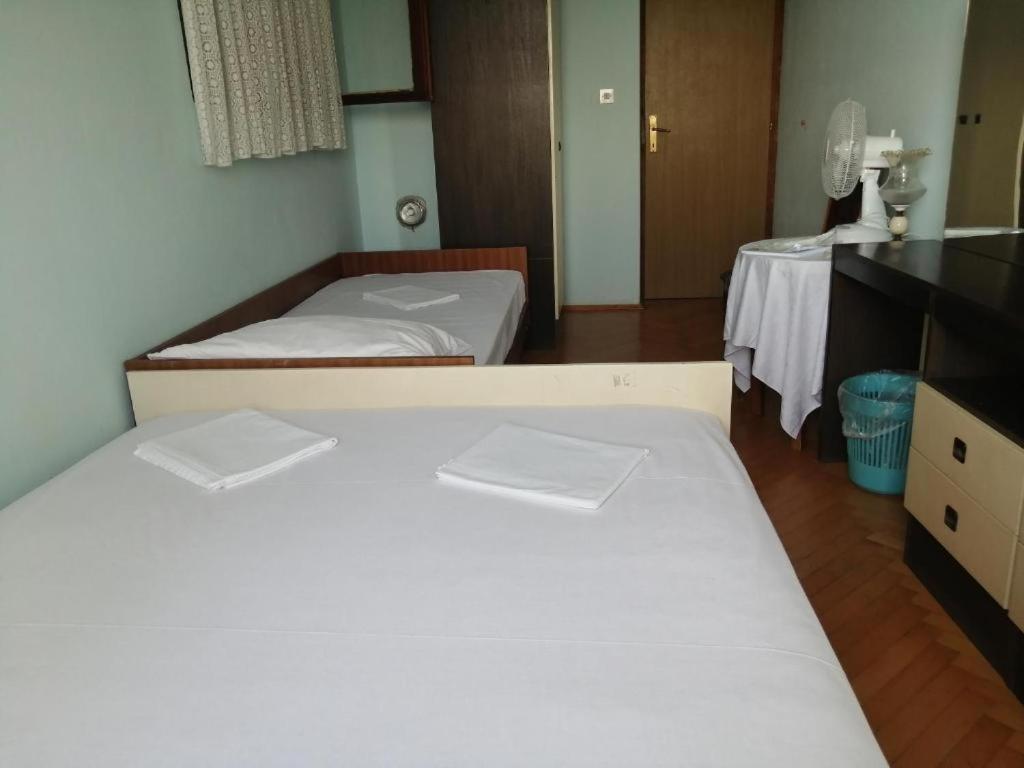 Dramalj Apartment About 70M To Sea 4 Bedrooms ภายนอก รูปภาพ